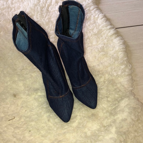 Jean ankle booties - Picture 3 of 4